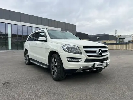 Mercedes-Benz GL 500 2013 года за 17 000 000 тг. в Шымкент – фото 2