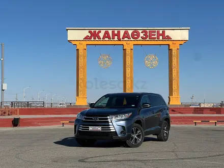 Toyota Highlander 2019 года за 14 000 000 тг. в Актау – фото 8