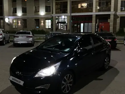 Hyundai Solaris 2014 года за 5 600 000 тг. в Астана – фото 2