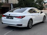 Lexus ES 250 2019 года за 19 600 000 тг. в Алматы – фото 5