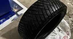 Goodyear UltraGrip Ice Arctic 245/45 R18 с шипамиүшін200 000 тг. в Астана – фото 5