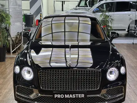 Bentley Flying Spur 2022 года за 200 000 000 тг. в Алматы