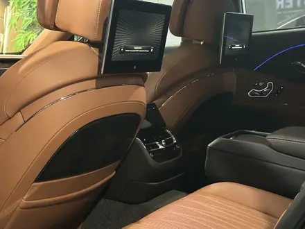 Bentley Flying Spur 2022 года за 200 000 000 тг. в Алматы – фото 8
