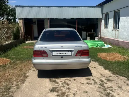 Mercedes-Benz E 280 1996 года за 3 000 000 тг. в Мерке – фото 2