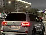 Toyota Land Cruiser 2016 года за 34 000 000 тг. в Актобе – фото 3