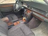 Mercedes-Benz E 220 1993 годаүшін1 400 000 тг. в Алматы – фото 4