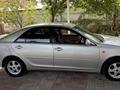 Toyota Camry 2004 годаүшін4 500 000 тг. в Тараз – фото 2