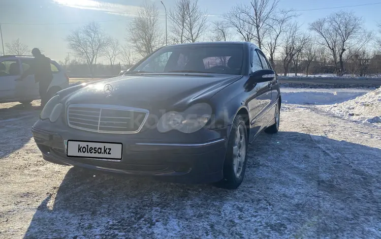 Mercedes-Benz C 200 2000 года за 2 300 000 тг. в Караганда