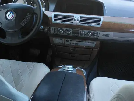 BMW 730 2006 года за 4 000 000 тг. в Есик – фото 21