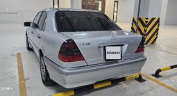 Mercedes-Benz C 240 1998 года за 5 200 000 тг. в Астана – фото 4