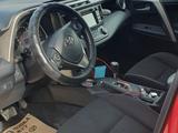 Toyota RAV4 2015 года за 12 000 000 тг. в Атырау – фото 3