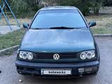 Volkswagen Golf 1992 годаүшін1 000 000 тг. в Караганда