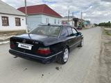 Mercedes-Benz E 220 1994 годаүшін1 300 000 тг. в Казалинск