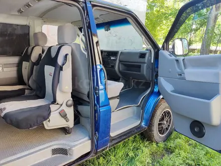 Volkswagen Multivan 1998 года за 6 500 000 тг. в Караганда – фото 9