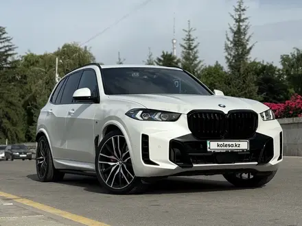 BMW X5 2023 года за 50 000 000 тг. в Алматы