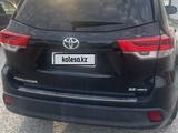 Toyota Highlander 2018 годаүшін12 500 000 тг. в Жанаозен – фото 2