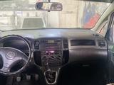 Toyota Corolla Verso 2003 года за 4 300 000 тг. в Актау – фото 4