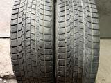 235/45r17 Bridgestone 2шт за 30 000 тг. в Алматы