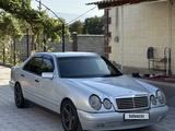 Mercedes-Benz E 280 1996 года за 2 300 000 тг. в Тараз – фото 2