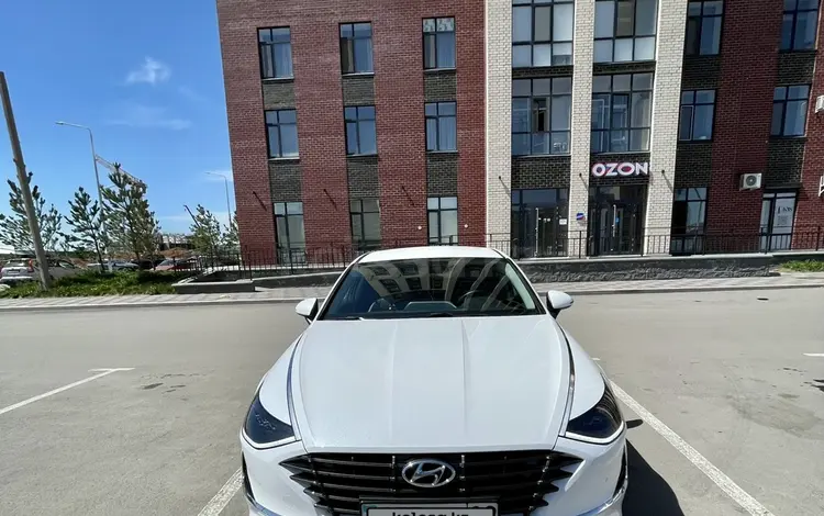 Hyundai Sonata 2023 годаүшін13 700 000 тг. в Караганда