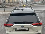 Toyota RAV4 2022 года за 17 500 000 тг. в Астана – фото 4