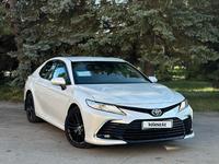 Toyota Camry 2022 года за 14 800 000 тг. в Костанай