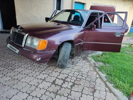 Mercedes-Benz E 230 1990 года за 1 000 000 тг. в Алматы – фото 3