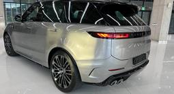 Land Rover Range Rover Sport 2024 года за 120 000 000 тг. в Алматы – фото 4