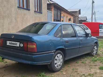 Opel Vectra 1995 года за 750 000 тг. в Шымкент – фото 4