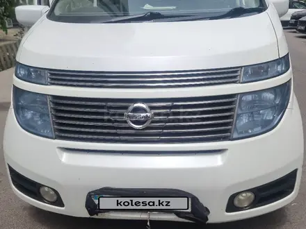 Nissan Elgrand 2004 года за 5 500 000 тг. в Кызылорда