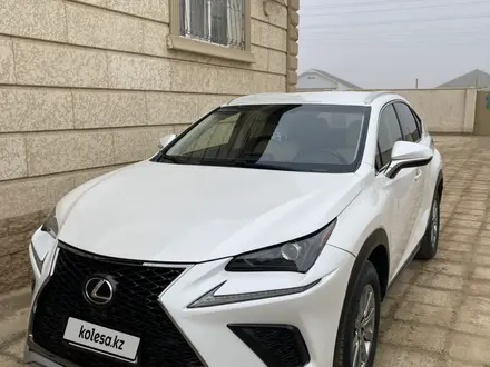 Lexus NX 200 2017 года за 12 200 000 тг. в Жанаозен