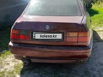 Volkswagen Vento 1994 года за 1 100 000 тг. в Талдыкорган – фото 2