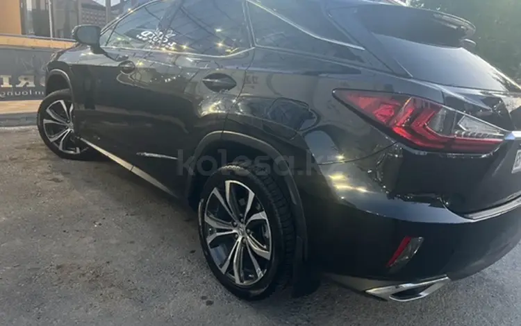 Lexus RX 350 2016 года за 15 000 000 тг. в Шымкент