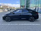 Hyundai Accent 2022 года за 8 890 000 тг. в Атырау – фото 4