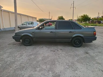 Volkswagen Passat 1990 года за 1 000 000 тг. в Тараз – фото 2