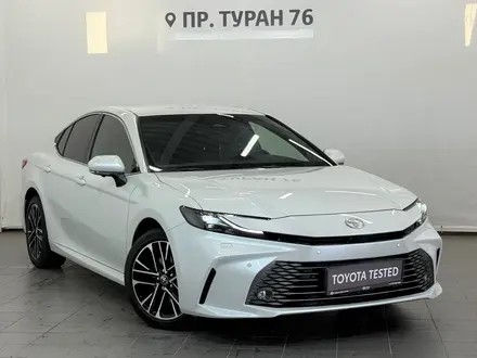 Toyota Camry Luxe 2024 года за 20 900 000 тг. в Астана – фото 21