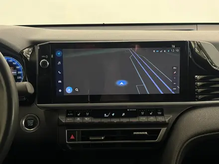 Toyota Camry Luxe 2024 года за 20 900 000 тг. в Астана – фото 17