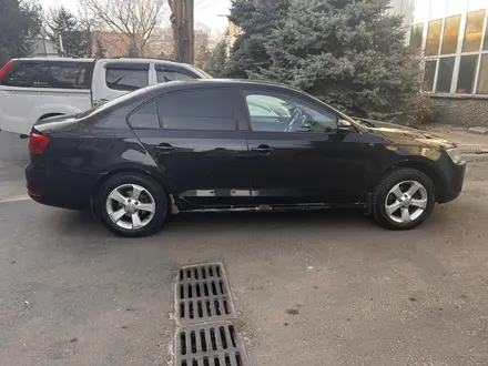 Volkswagen Jetta 2011 года за 3 300 000 тг. в Алматы – фото 7