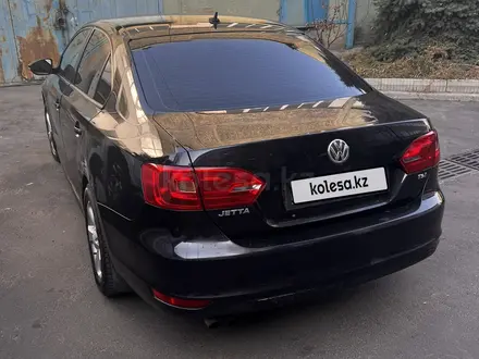 Volkswagen Jetta 2011 года за 3 300 000 тг. в Алматы – фото 6