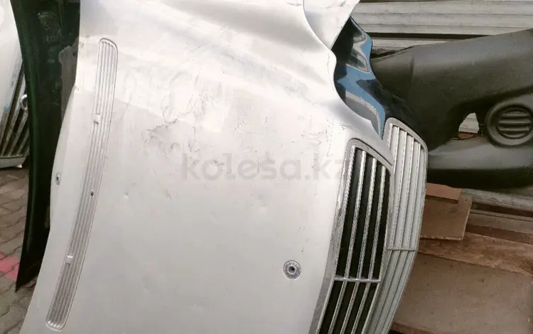 Капот 203 за 5 000 тг. в Алматы