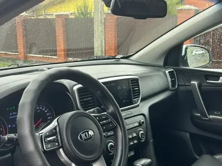 Kia Sportage 2020 года за 10 200 000 тг. в Усть-Каменогорск – фото 12