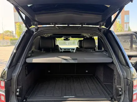 Land Rover Range Rover 2019 года за 47 000 000 тг. в Алматы – фото 14