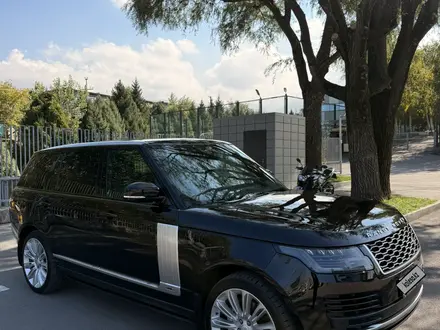 Land Rover Range Rover 2019 года за 47 000 000 тг. в Алматы – фото 6
