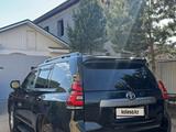 Toyota Land Cruiser Prado 2018 года за 23 500 000 тг. в Астана – фото 3
