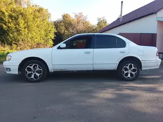 Nissan Cefiro, 1996
