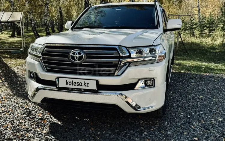 Toyota Land Cruiser 2016 годаfor29 000 000 тг. в Астана