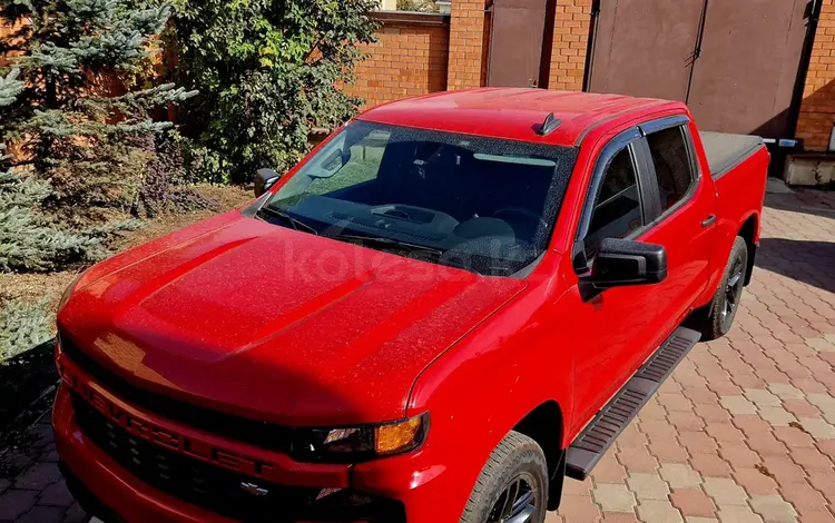 Chevrolet Silverado 2022 годаүшін33 000 000 тг. в Караганда