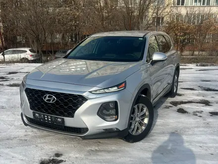 Hyundai Santa Fe 2018 года за 13 000 000 тг. в Алматы – фото 3