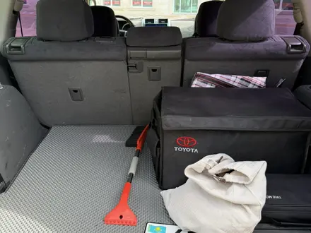 Toyota Land Cruiser Prado 2010 года за 14 000 000 тг. в Актау – фото 11