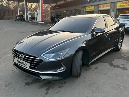 Hyundai Sonata 2021 года за 10 500 000 тг. в Караганда – фото 25